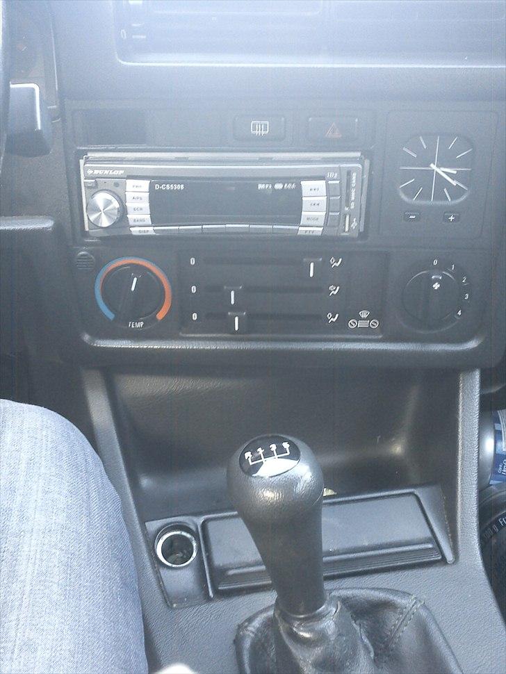 BMW 318 is billede 10