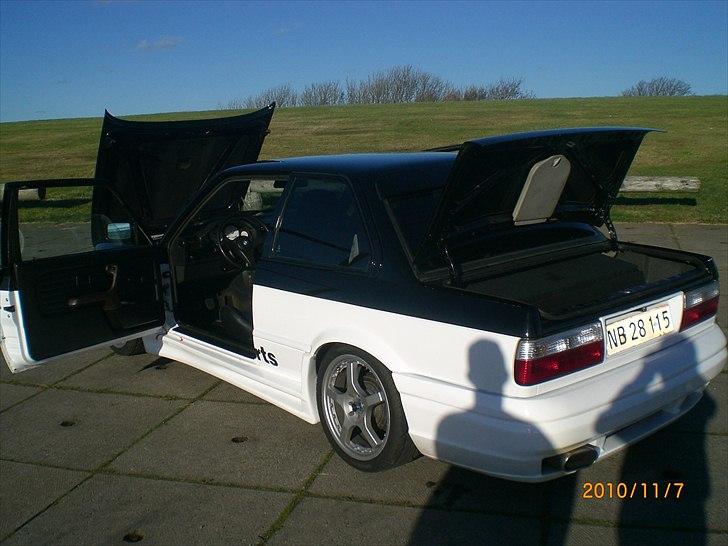 BMW E30 320i coupe billede 11