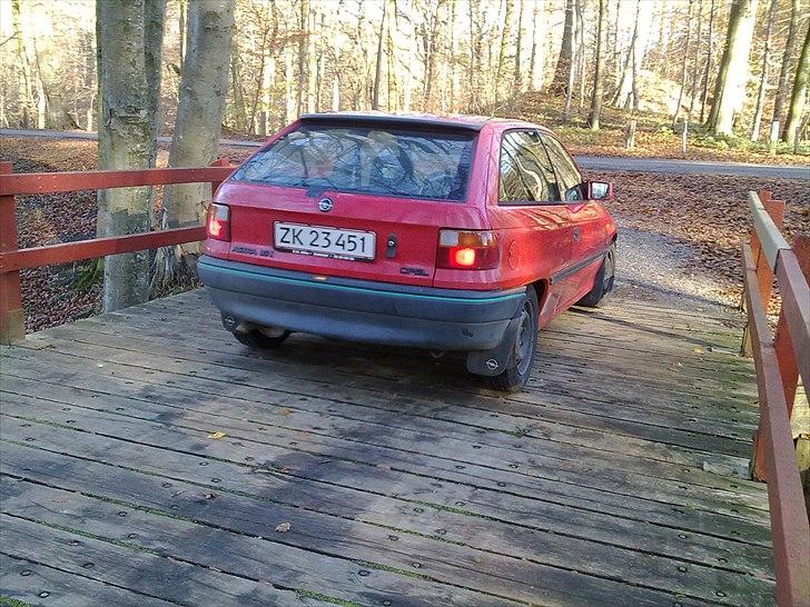 Opel astra 1.6i slogt til æ hugger billede 7