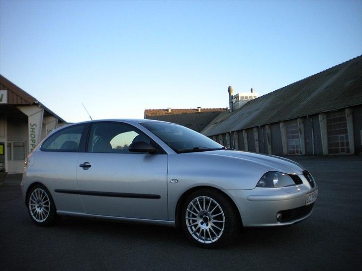 Seat Ibiza 1,9 TDi 3d billede 2