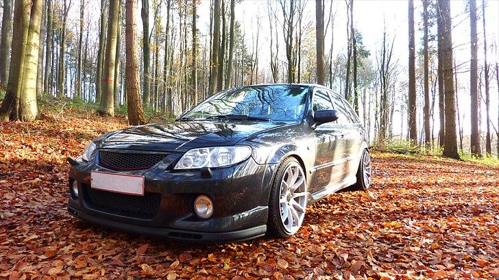 Mazda 323F Sportive *Solgt* billede 1