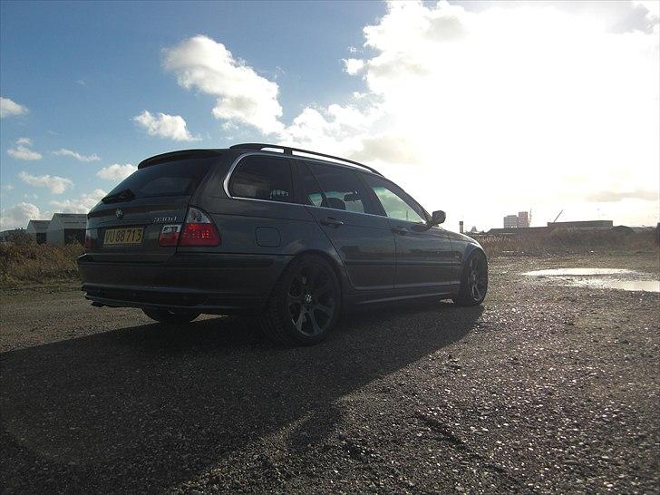 BMW E46 330d SOLGT billede 11