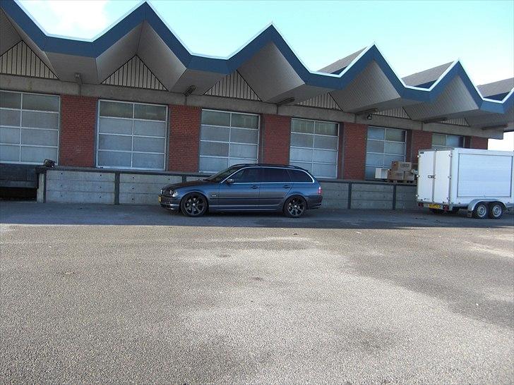BMW E46 330d SOLGT billede 13