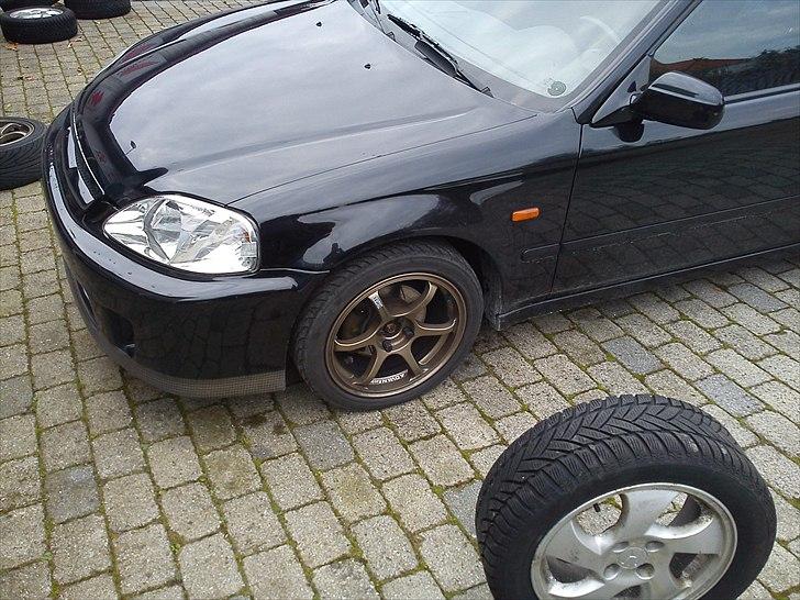 Honda civic VTI solgt  - her med sommerfælge og sommerofanger på billede 14