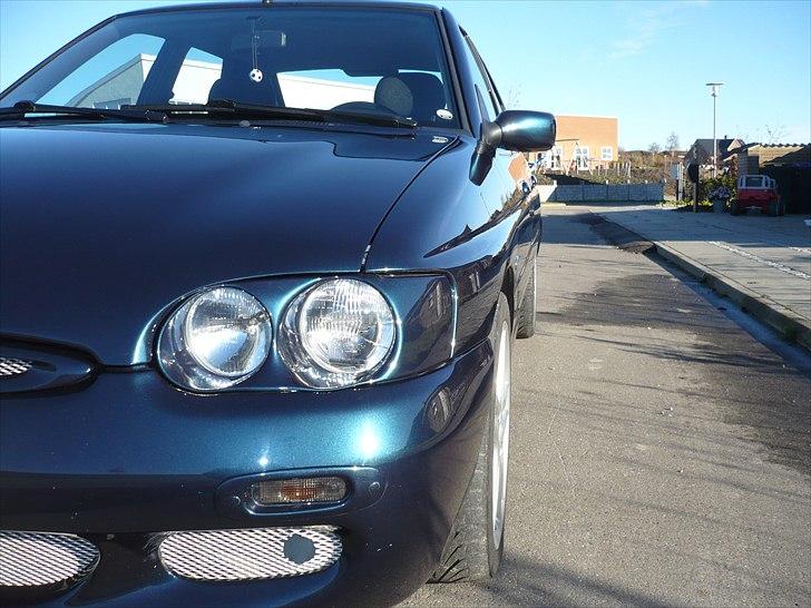Ford Escort 1,8i 16v Monaco billede 1
