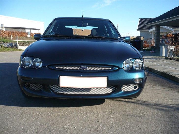 Ford Escort 1,8i 16v Monaco billede 2