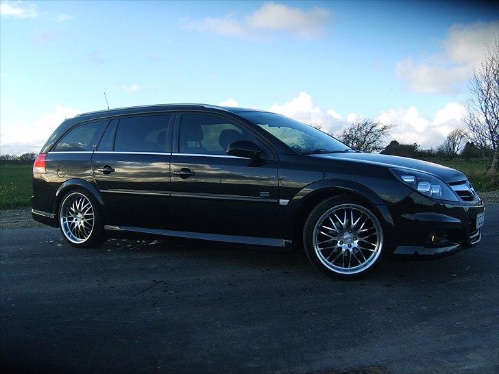 Opel Vectra C. OPC LINE billede 1