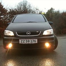 Opel Zafira opc