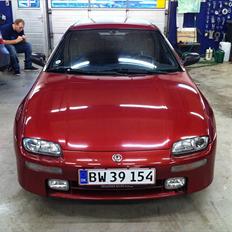 Mazda 323F 1.8