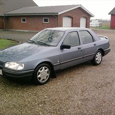 Ford sierra 2,0 DOHC solgt  