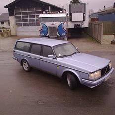 Volvo 245 GLT