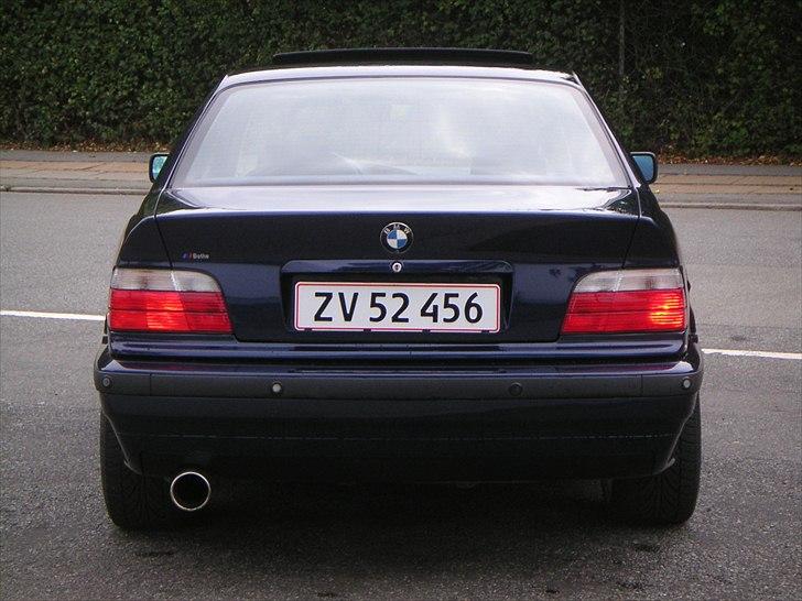 BMW 320i coupe billede 5