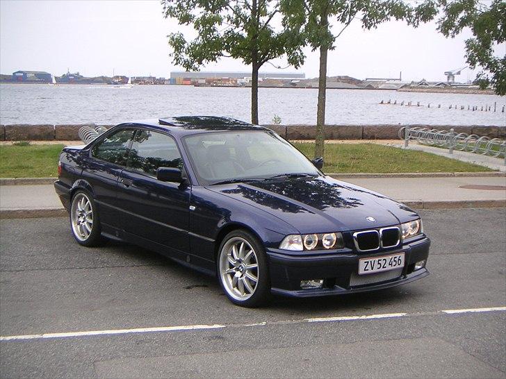 BMW 320i coupe billede 7