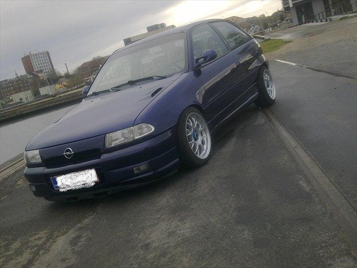 Opel astra gsi 16v ( DØD ) billede 2