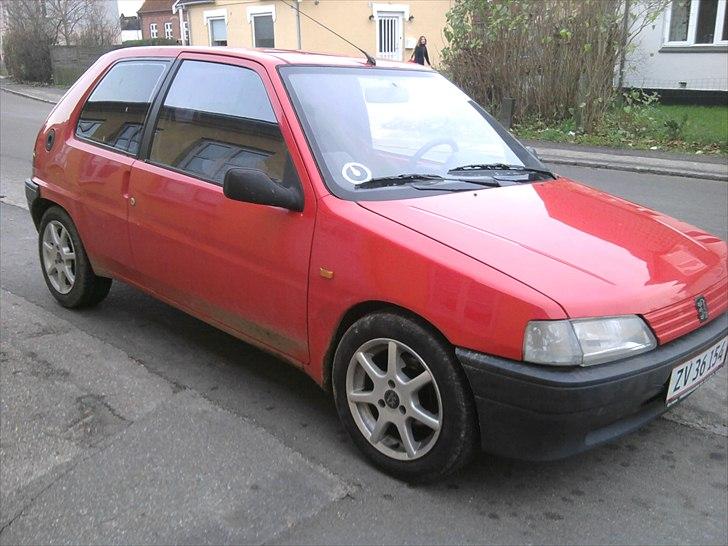 Peugeot 106 xn  "solgt" billede 2