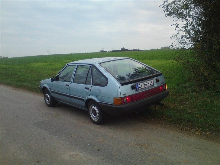 Toyota corolla dx1.6 solgt billede 2