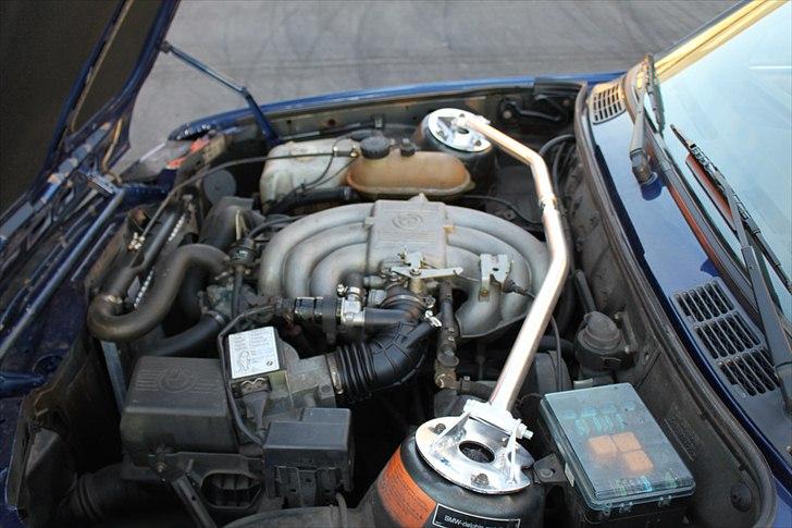 BMW E30 325i (Solgt) billede 16