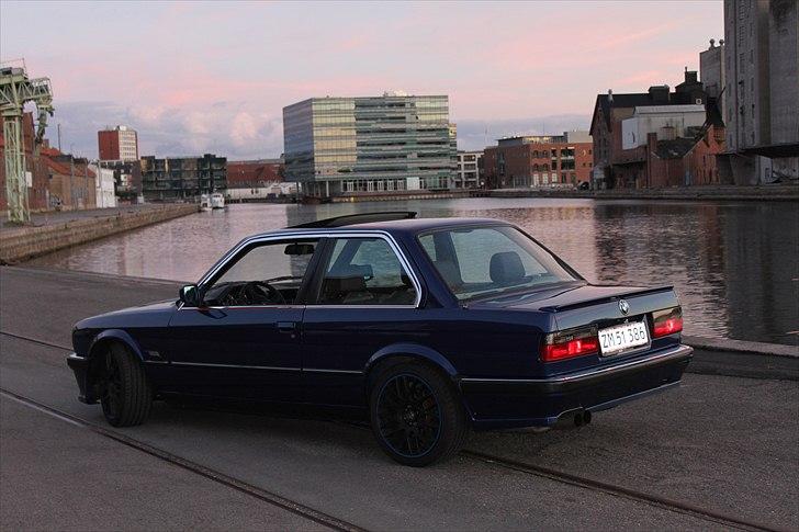 BMW E30 325i (Solgt) billede 17