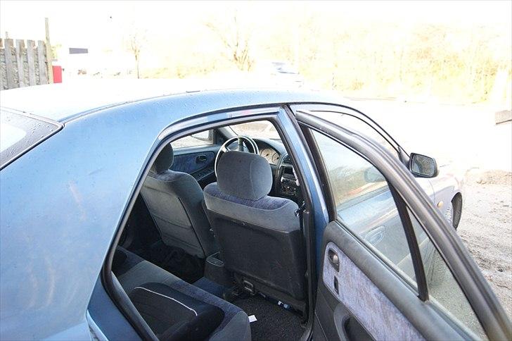 Mazda 626 GLX billede 4