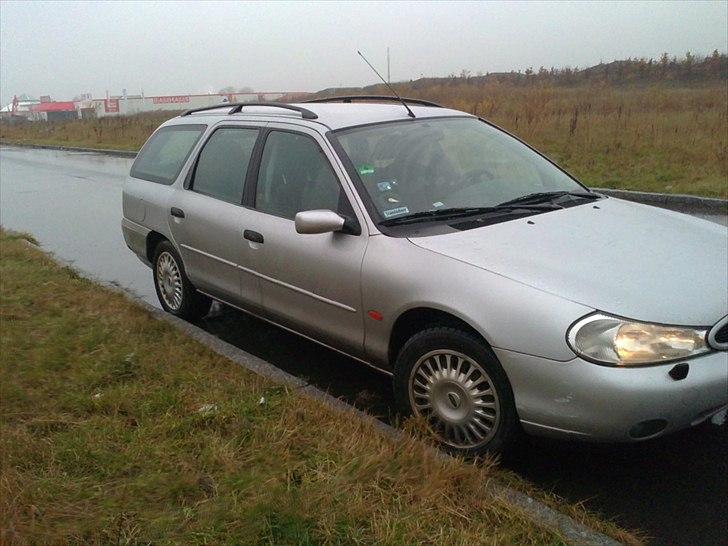 Ford Mondeo Mk II Stc billede 9