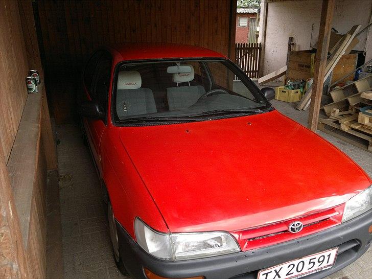Toyota Corolla E10 Solgt billede 10