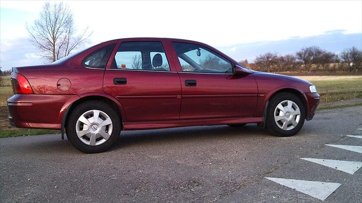 Opel Vectra B Elegance. -Solgt- billede 2