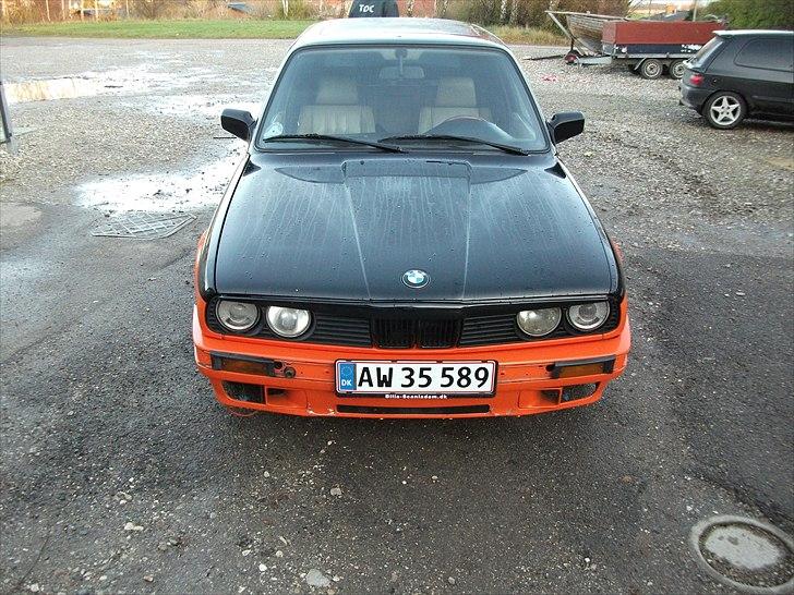 BMW E30 328i touring [Byttet] billede 1