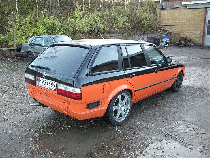 BMW E30 328i touring [Byttet] billede 4