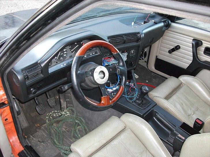 BMW E30 328i touring [Byttet] billede 6