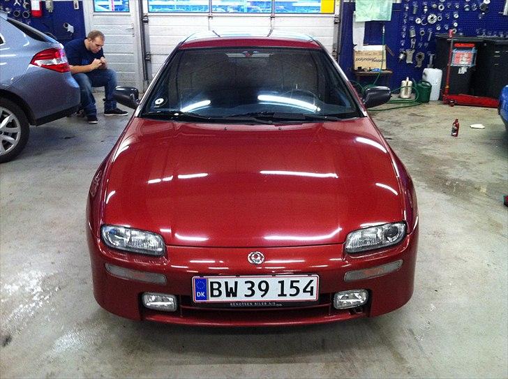 Mazda 323F 1.8 billede 3