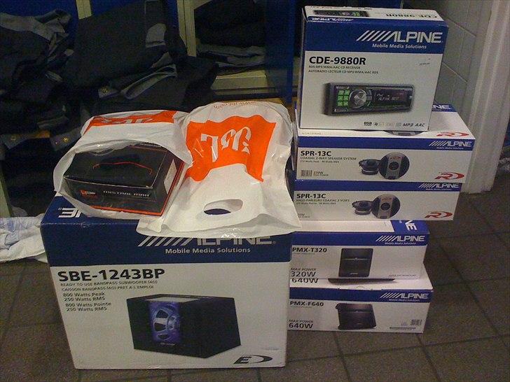 Mazda 323F 1.8 billede 10