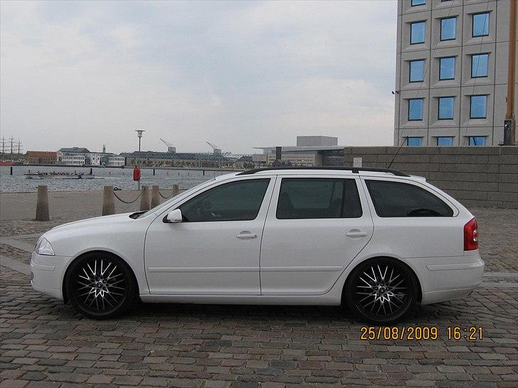 Skoda Octavia Combi #SOLGT# billede 14