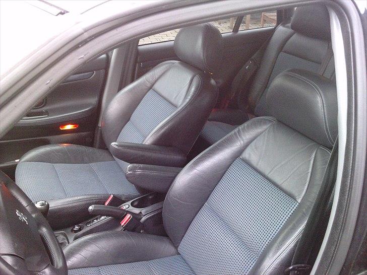 Peugeot 406 st. car - Super behagelige dellæder sæder. billede 7