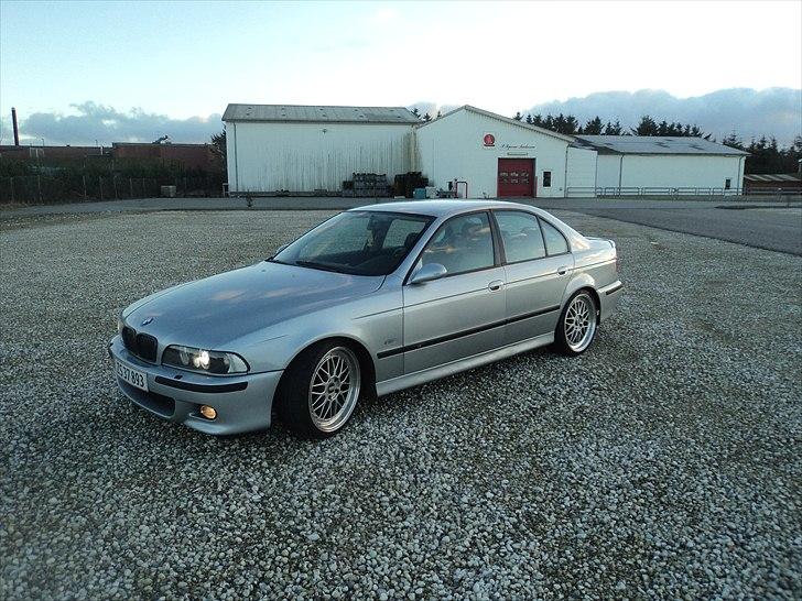 BMW e39 billede 1
