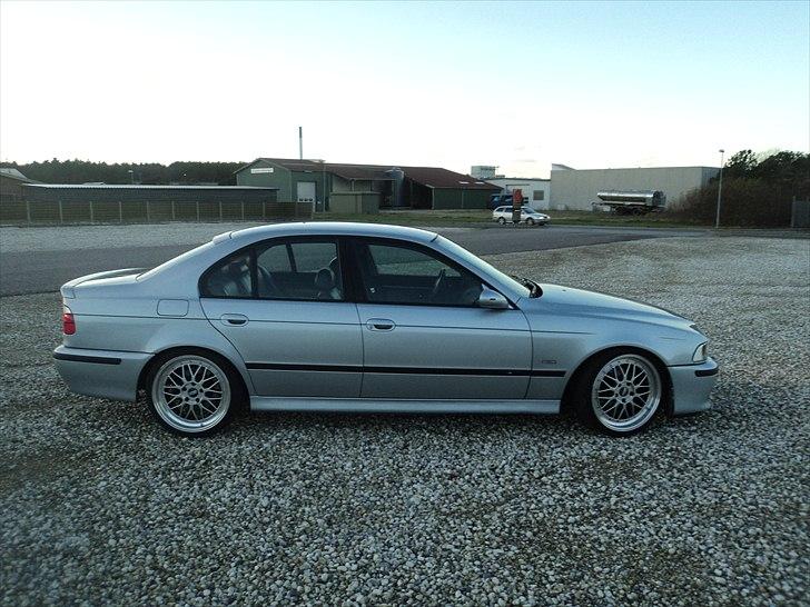 BMW e39 billede 2