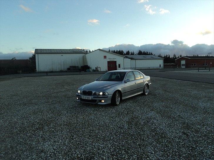 BMW e39 billede 4