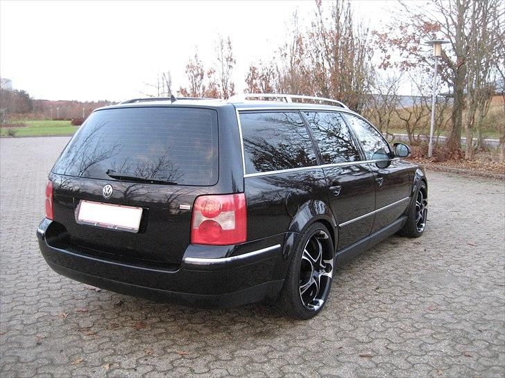 VW Passat 2,5 TDI Highline billede 3