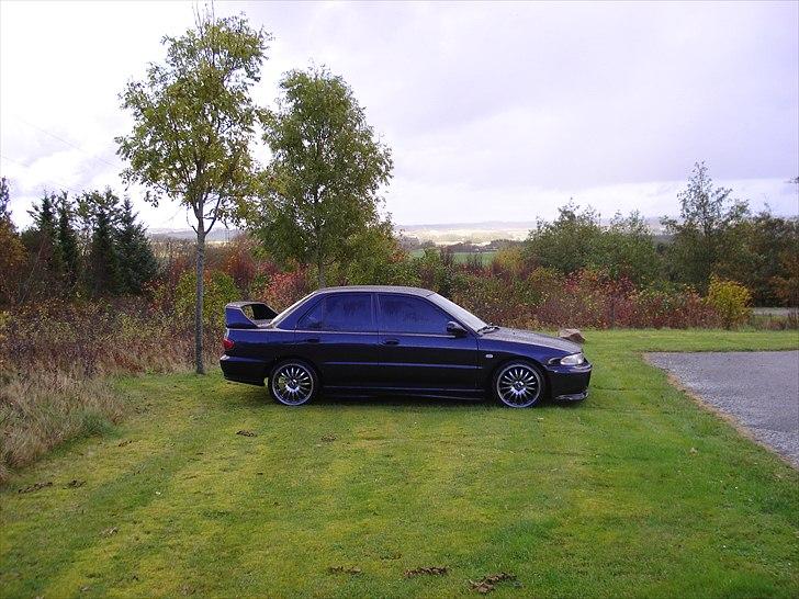 Mitsubishi Lancer 16V billede 4