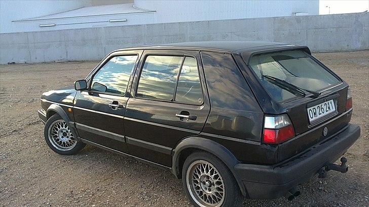 VW golf skrottet billede 2