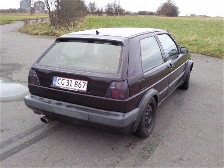 VW  Golf 2 2.0 16V billede 4