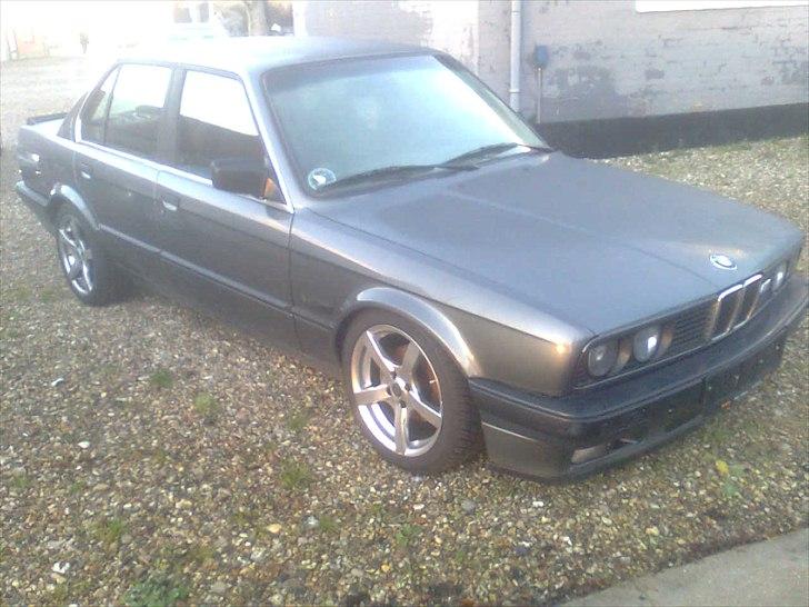 BMW 325i Solgt billede 11