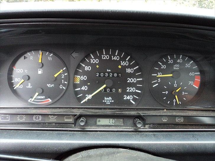 Mercedes Benz 190E 2,6  - 203000 km :)  billede 7