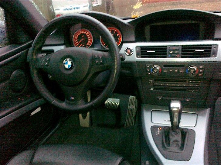 BMW 335 iA Coupe (SOLGT) billede 4