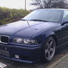 BMW 318 E36 (SOLGT)