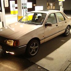 Ford sierra ghia "SOLGT"
