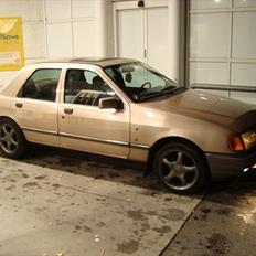 Ford sierra ghia "SOLGT"