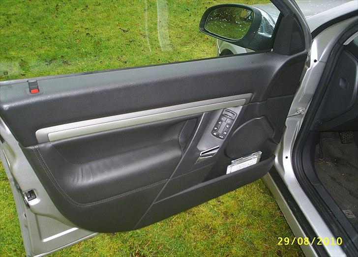 Opel Vectra 2,2 16v Comfort  SOLGT billede 9