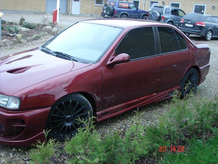 Nissan primera p10 solgt billede 2