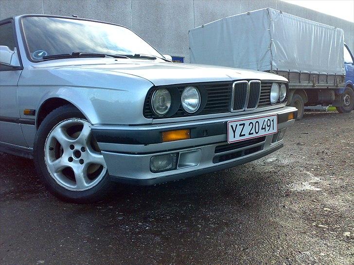 BMW E30 Touring SOLGT billede 6