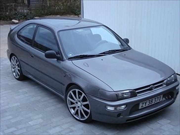 Toyota Corolla 1.6 GSI SOLGT billede 1